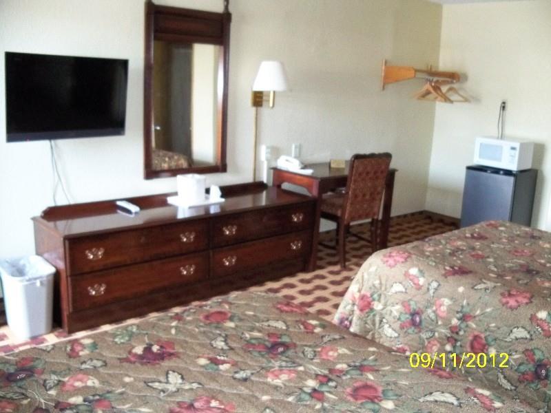 - Dix 2* Wrightstown