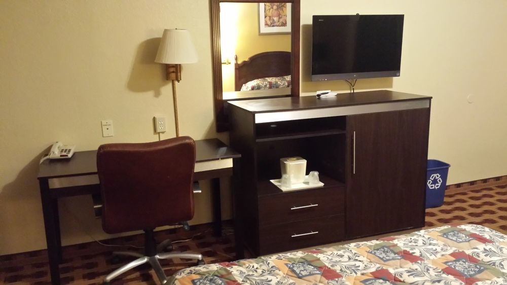 Hotel - Dix Wrightstown