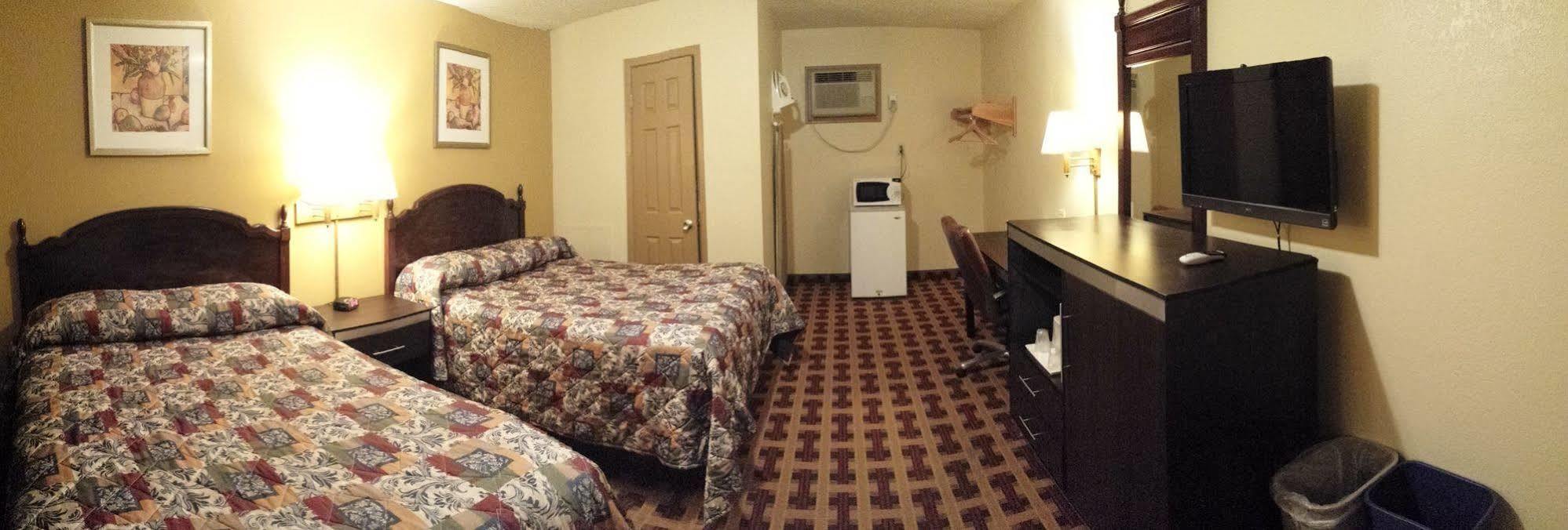 Hotel - Dix 2*