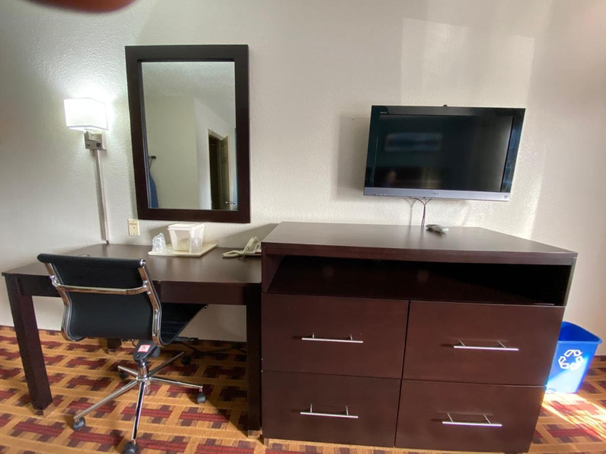 Hotel - Dix